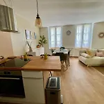 Les De L'ile A *
