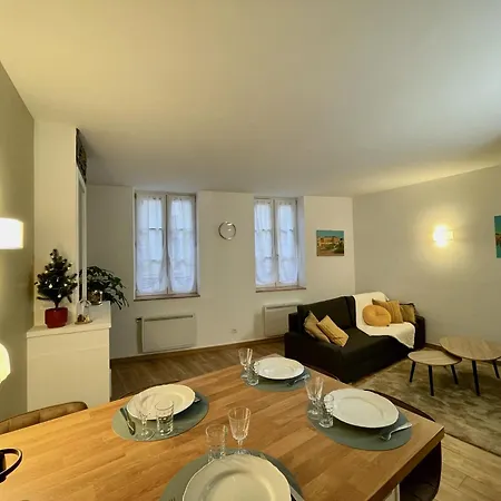 Appartement Les De L'ile à *