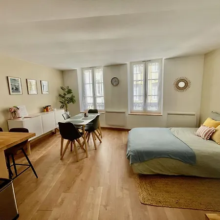 Les De L'ile à Appartamento